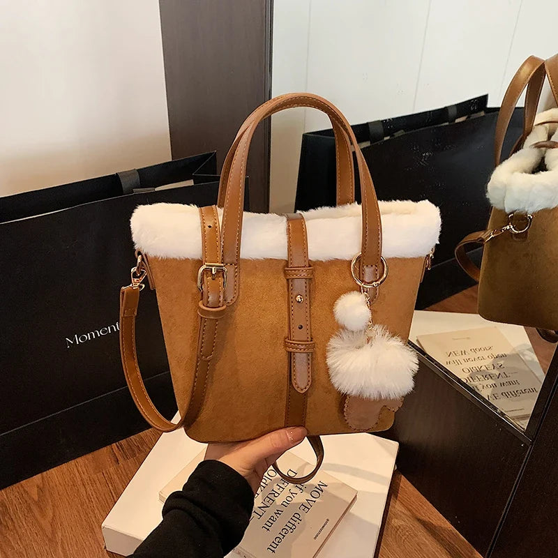 Winter Plush Bag Women'S Retro Small Handbags Clutch Bag New Faux Suede Matching Lamb Wool Bucket Shoulder Crossbody Bags