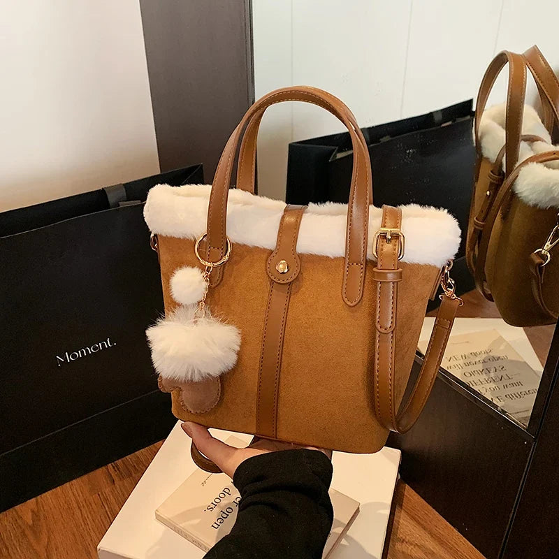 Winter Plush Bag Women'S Retro Small Handbags Clutch Bag New Faux Suede Matching Lamb Wool Bucket Shoulder Crossbody Bags