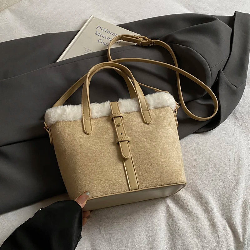 Winter Plush Bag Women'S Retro Small Handbags Clutch Bag New Faux Suede Matching Lamb Wool Bucket Shoulder Crossbody Bags