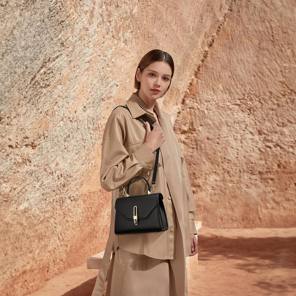 Top Handle Bag Fashion Leather Satchel Bag for Ladies, Zipper Pocket, Metal，Leather Tote Bag for Women.